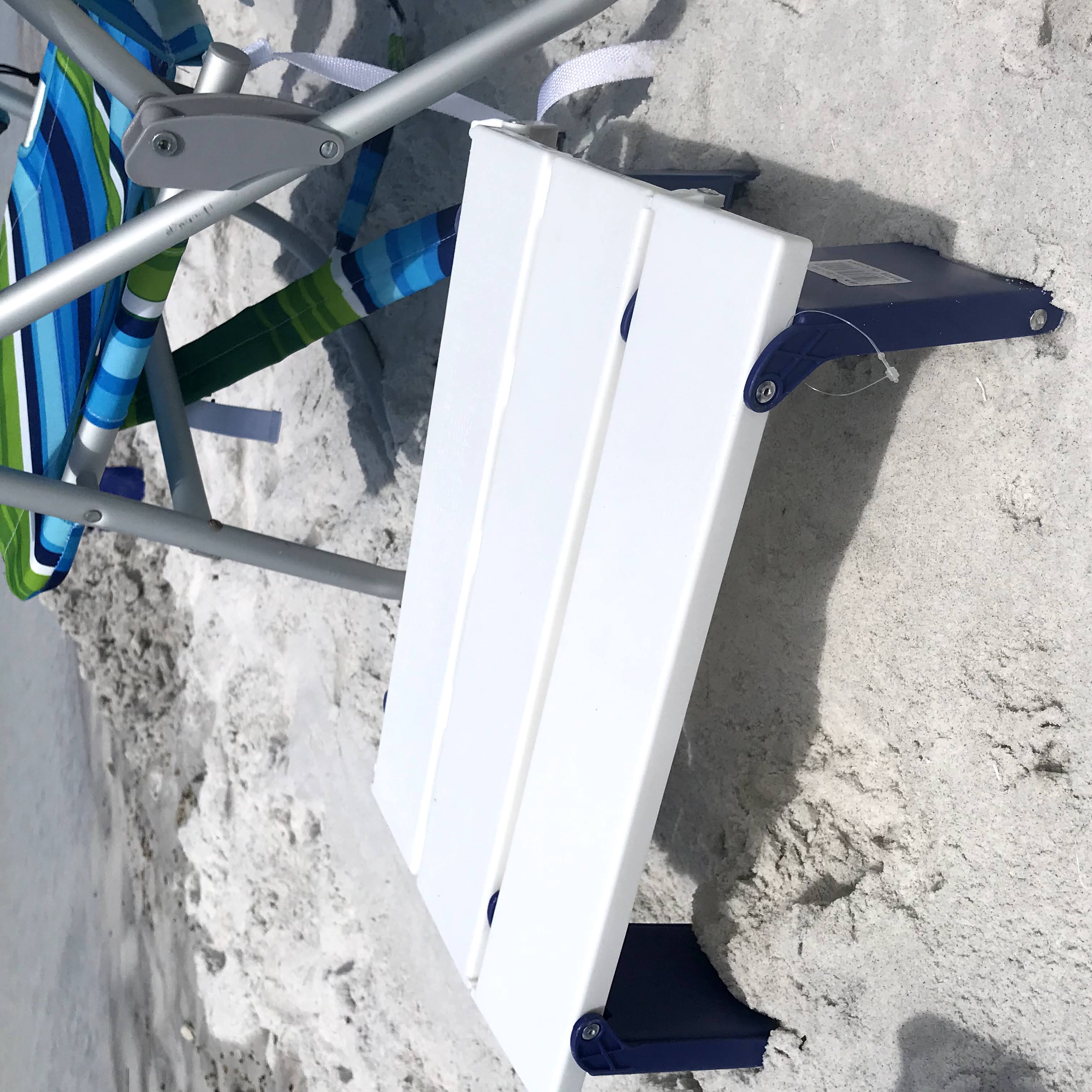 folding beach table