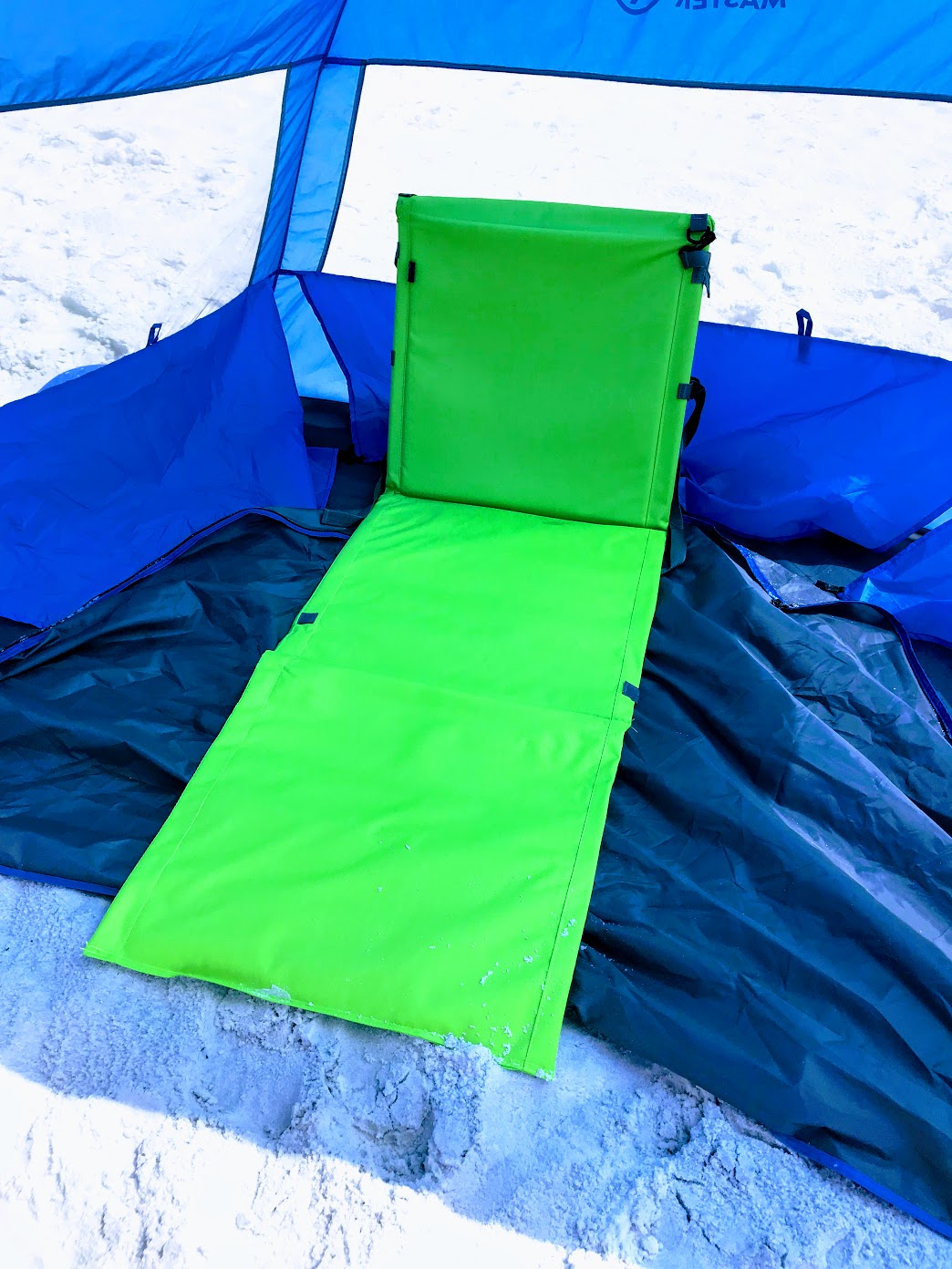 folding beach mat