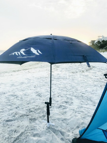 portable beach umbrella