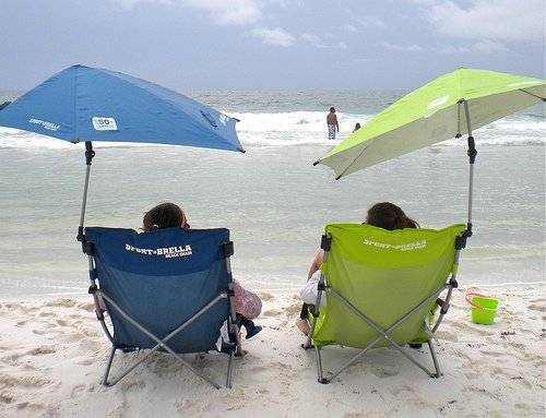 beach chairs with umbrella