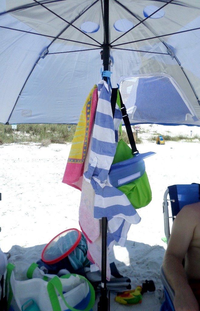 portable beach umbrella hook