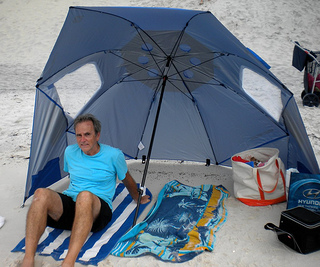 beach umbrella tent