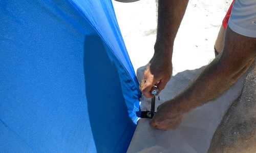 beach umbrella anchoring